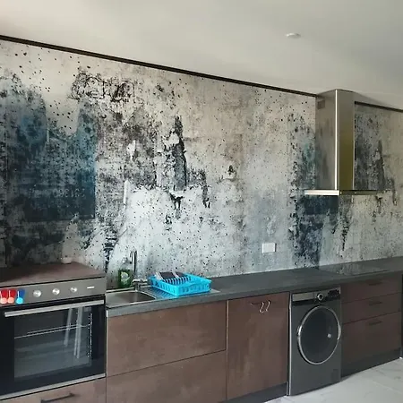 Διαμέρισμα Go Exchange, Block D, 8