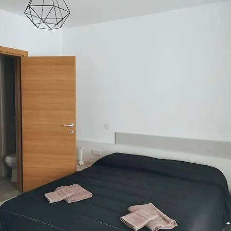 Go Exchange, Block D, 8