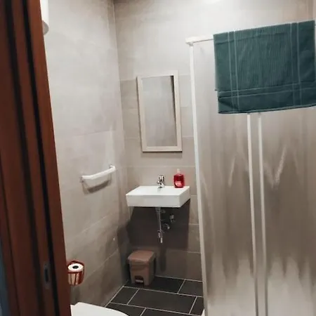 Go Exchange, Block D, 8 *