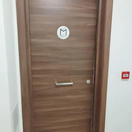 Appartement Go Exchange, Block D, 8 *