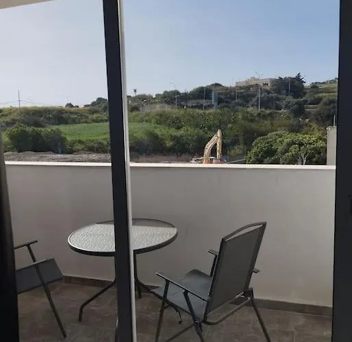 Apartment Go Exchange, Block D, 8 *