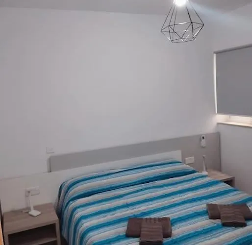 Go Exchange, Block D, 8 Apartment St. Paul's Bay