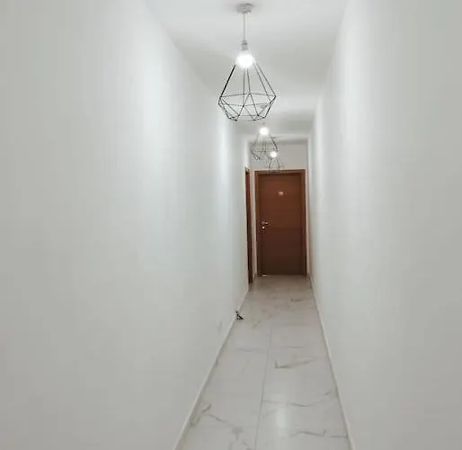 Go Exchange, Block D, 8 *