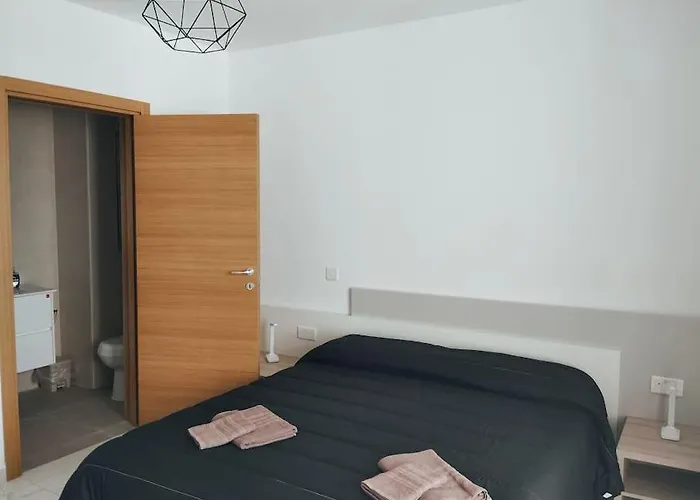 Go Exchange, Block D, 8